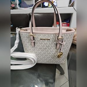 Michael kors jet set travel tote